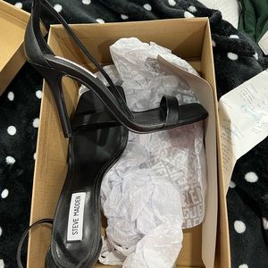 Steve Madden Shaye Black Heels 7.5